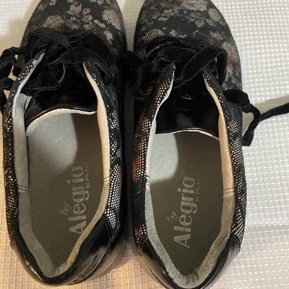 Alegria Black and Pink Floral Sneakers - Picture 4 of 7